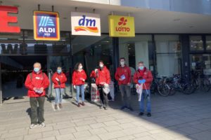 Bild 1: Aktionsstart der SPD Mitglieder zur Frühjahrsputz-Aktion